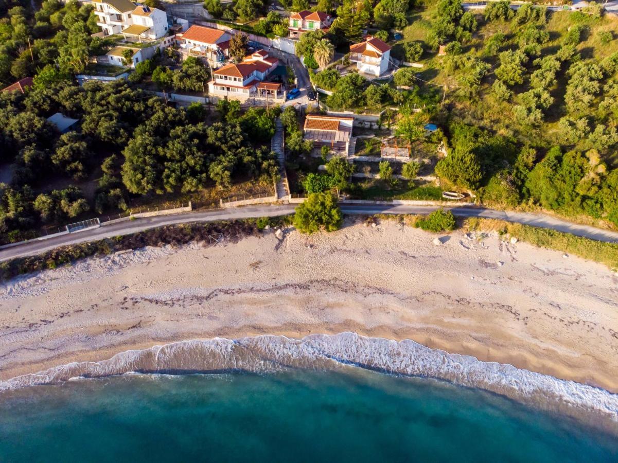The Happiness Of Vangelis Paralia Vrachou Exterior foto