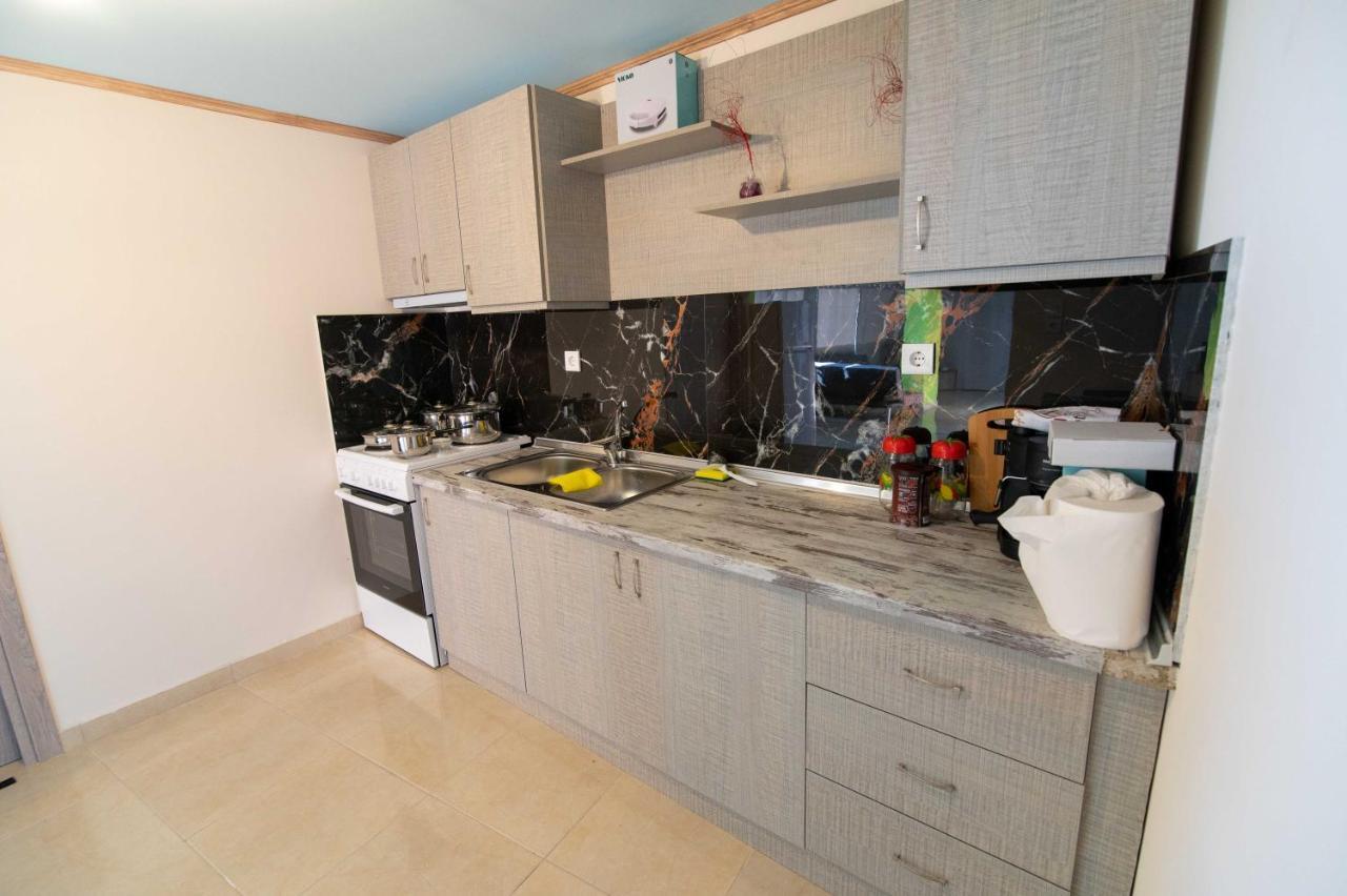 The Happiness Of Vangelis Paralia Vrachou Exterior foto