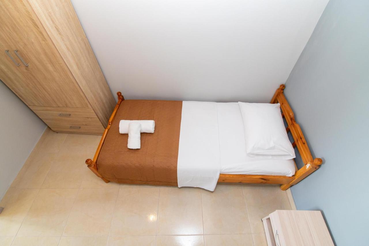 The Happiness Of Vangelis Paralia Vrachou Exterior foto