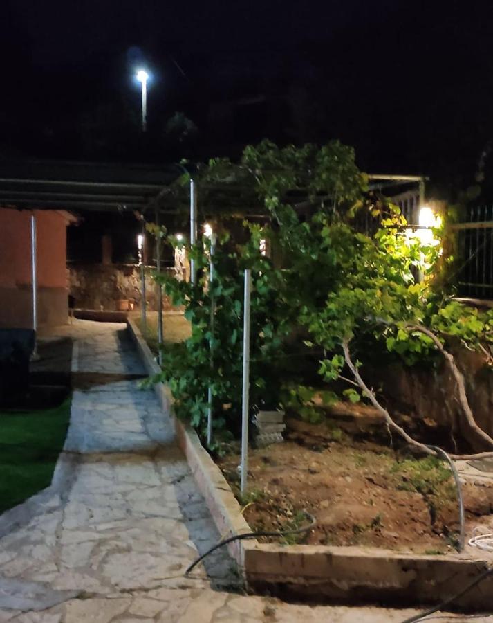 The Happiness Of Vangelis Paralia Vrachou Exterior foto