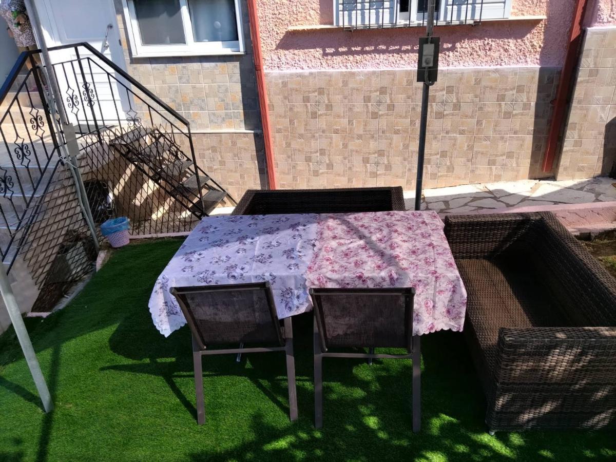 The Happiness Of Vangelis Paralia Vrachou Exterior foto
